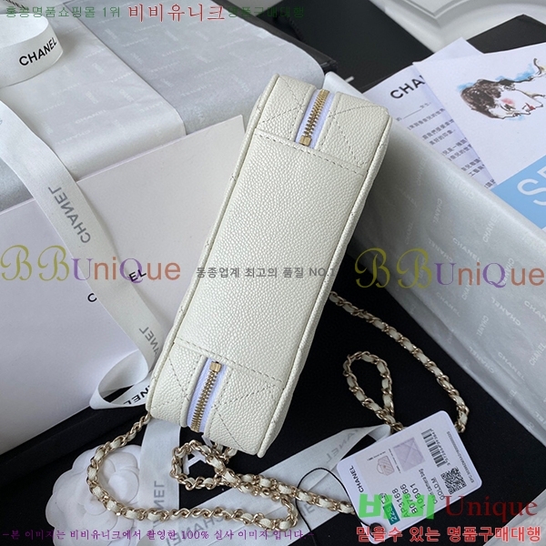 # Ż ڽƽ  22P AS3168-681