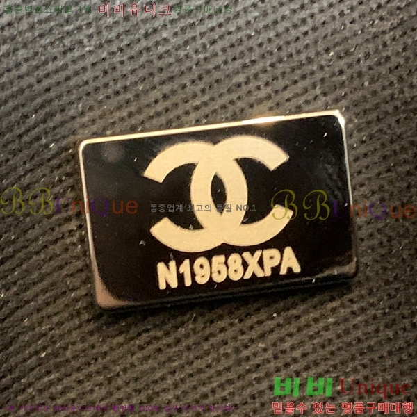 #*  ι 67001-102