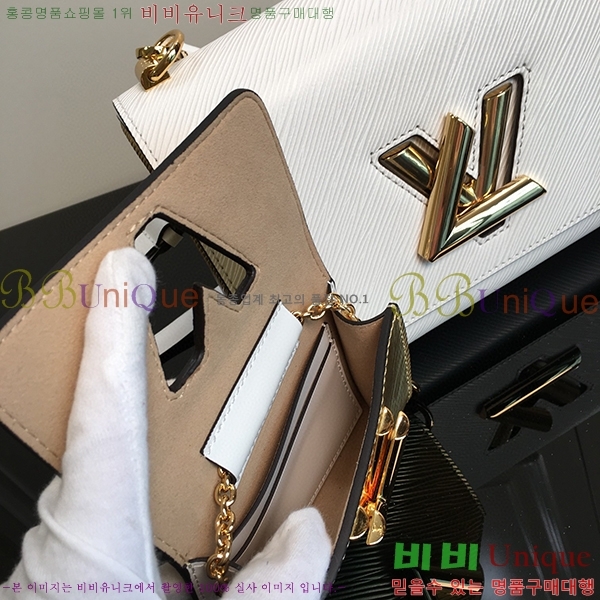 #���̺��� Ʈ����Ʈ MM M55683-105