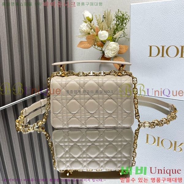 #��� ������ ž�ڵ� �̴� M9224-4