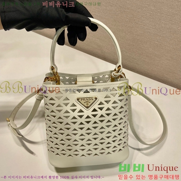 #����� �ƾƿ� ��Ƽ�� �̴� ũ�ν��� 1BA217-203