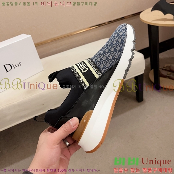   Ŀ D87834-2