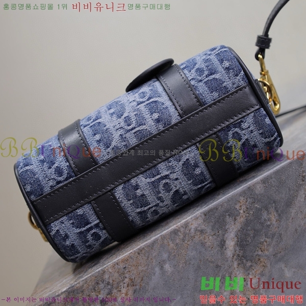 # ׷ 17   M2348-102