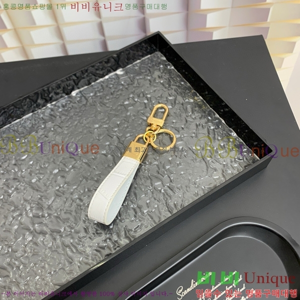 ���̺��� ŰȦ�� M09988-7