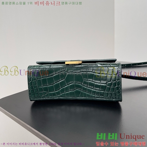 #�߷��þư� �ƿ��۷��� XS ž �ڵ� �� 5928331-117