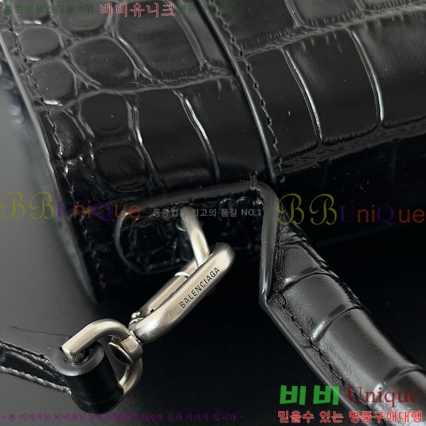 #�߷��þư� �ƿ��۷��� XS ž �ڵ� �� 5928331-101