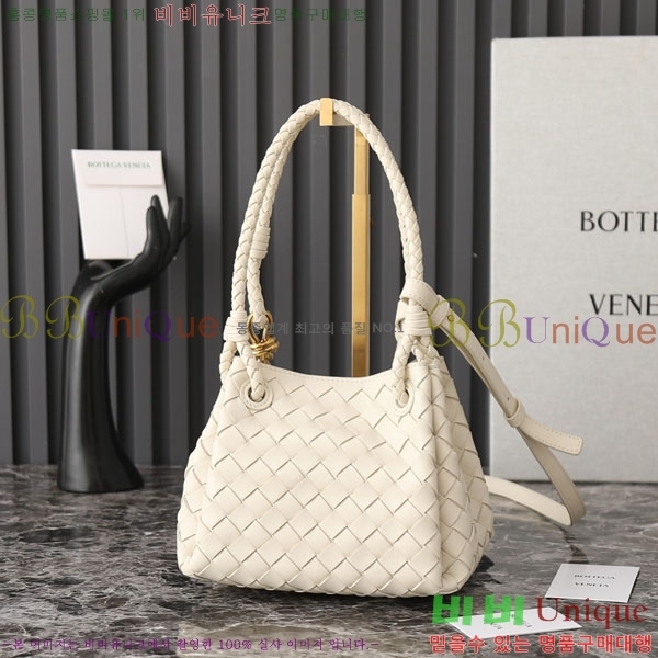 ���װ�����Ÿ �ȵ�Ƹ� �Ķ�Ʈ 796569-2001