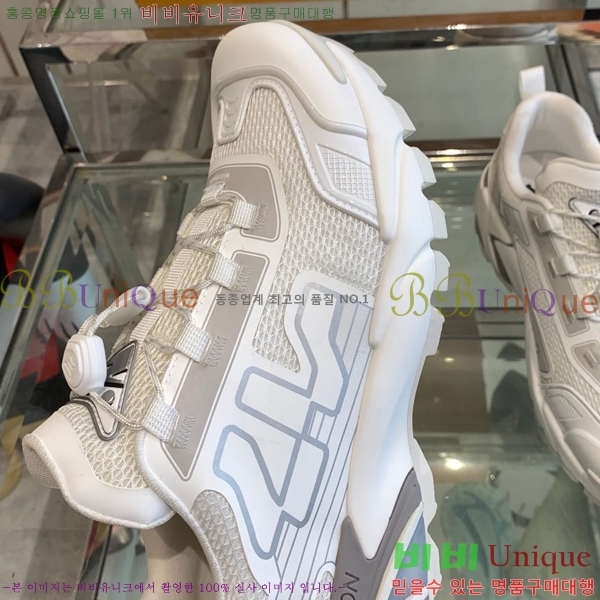 ���� ���̺��� ����Ŀ�� LV19882232-17 4CM