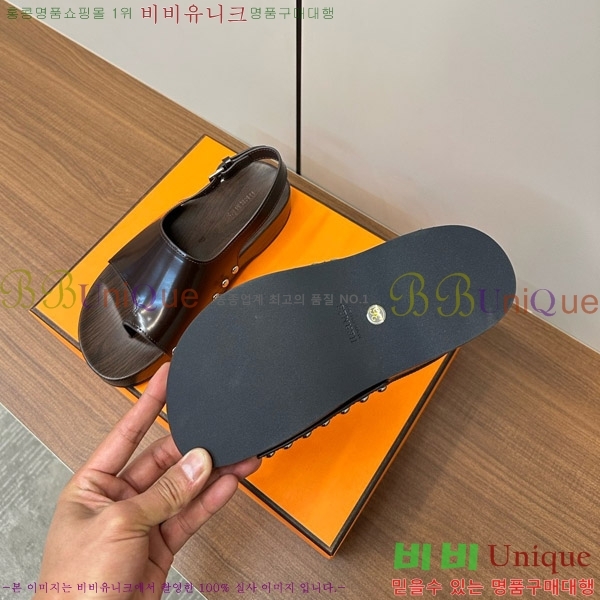 ޽   30H80052410-4