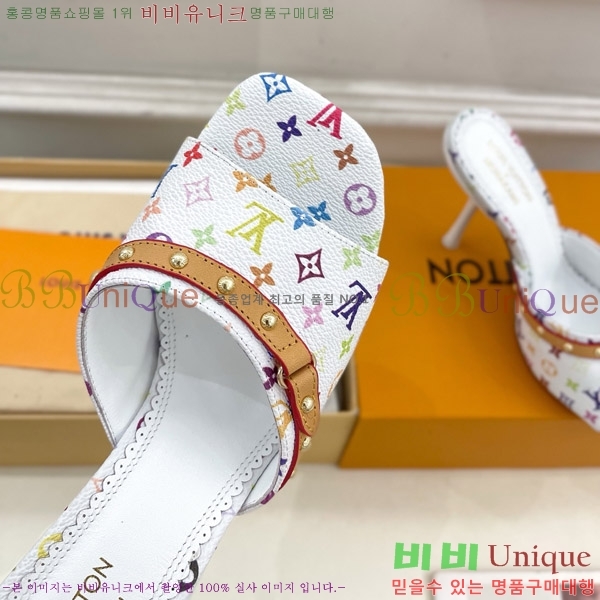 ���̺��� LV x TM 6AM �� 32LV575142-1 ��9.5cm