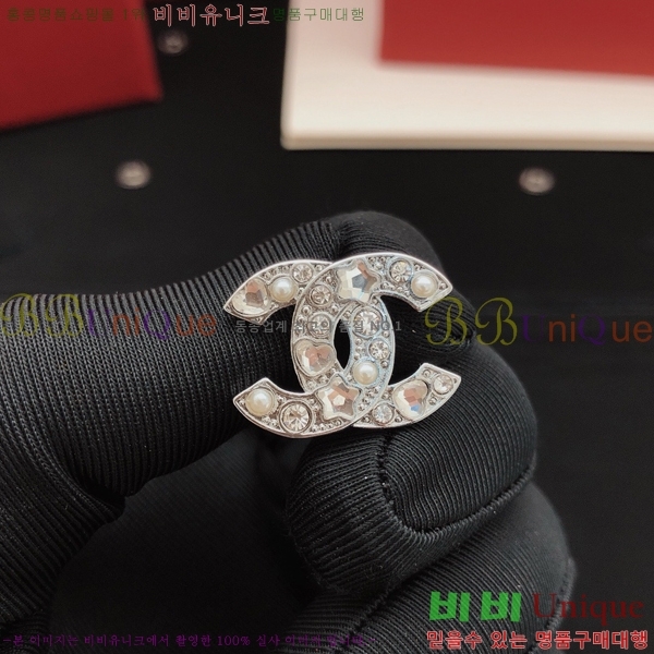 ��* �Ͱ��� CH0448879-8