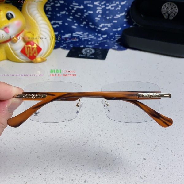 ũ������ ���� �Ȱ� 7CH25521-4