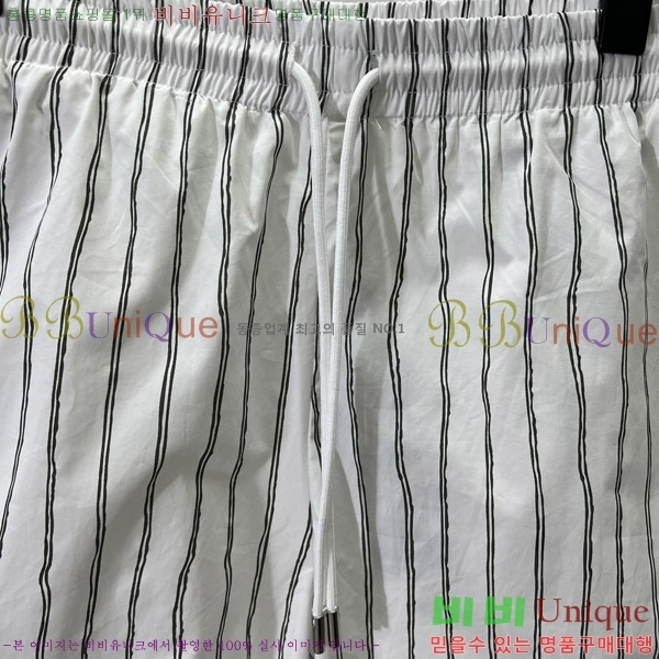   ݹ D25413673-2