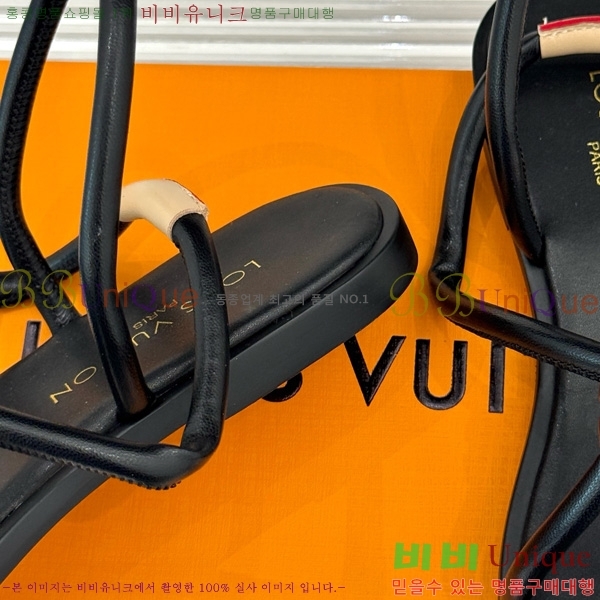 ̺ ÷  35LV7142533-2