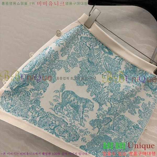   ĿƮ DOI1212098-1