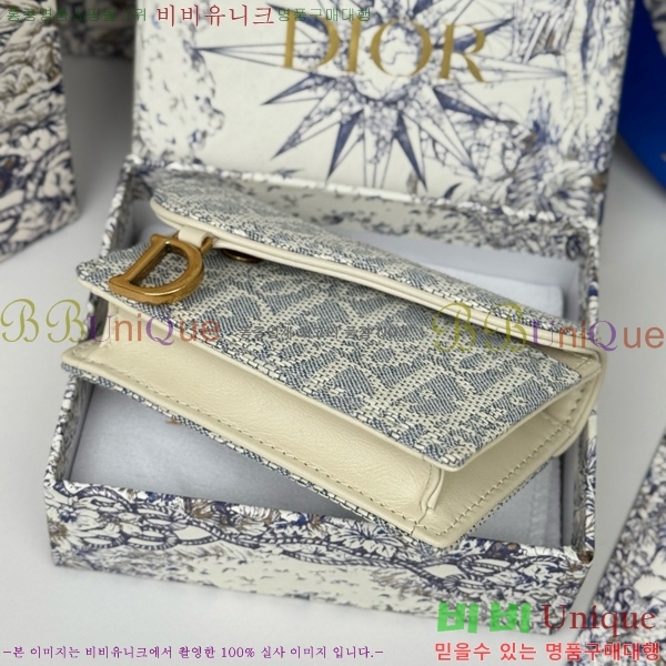 #   ī  S5611-202