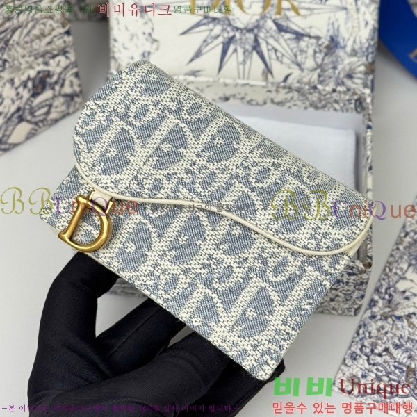 #   ī  S5611-202