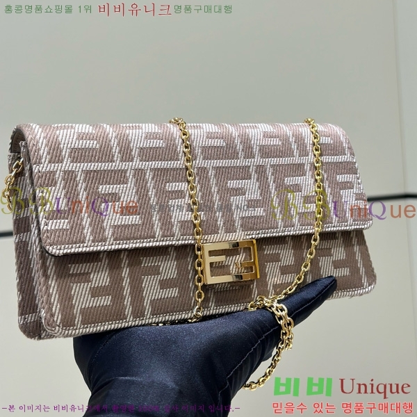 # ٰƮ ü  8M0498-102
