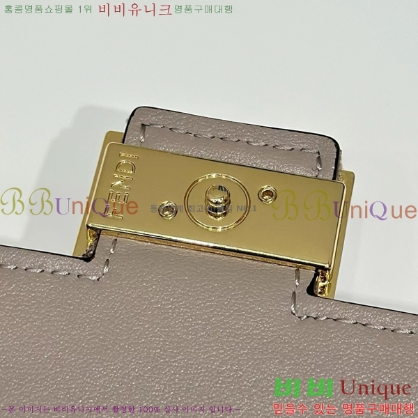 # ٰƮ ü  8M0498-102