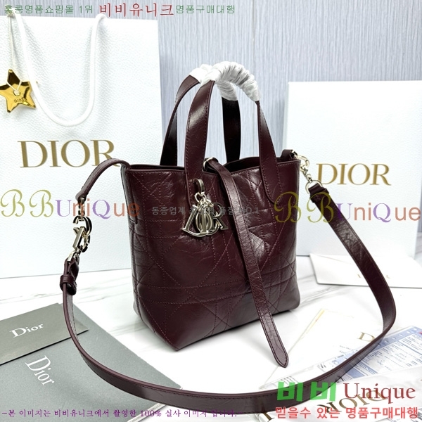#   Ƽ Ʈ M283577-808