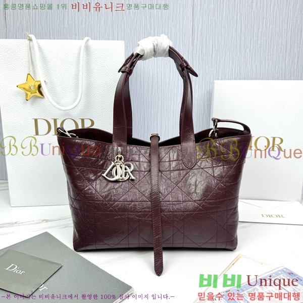 #  ̵  M2821-302