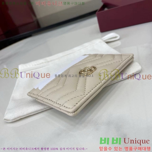# Ʈ ī̽ 443127-103