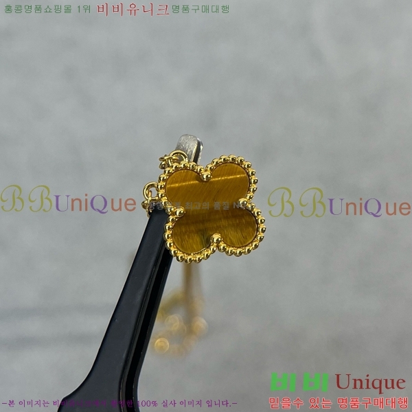 Ŭ    VCA712288-3