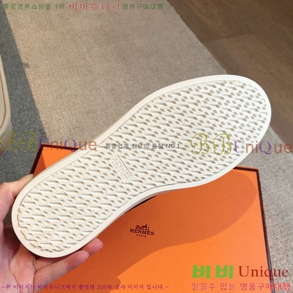 ޽  /  H25310004-4