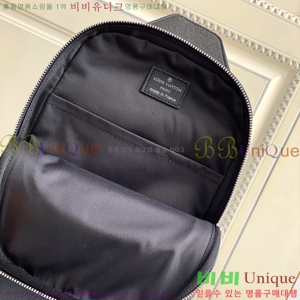 #̺    M30863-101