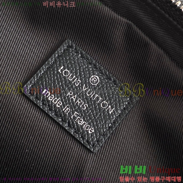 #̺    M30863-101