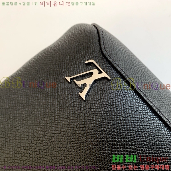 #̺    M30443-101