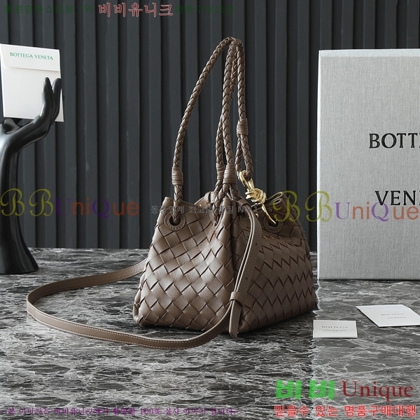 ���װ�����Ÿ �ȵ�Ƹ� �Ķ�Ʈ 796569-2012