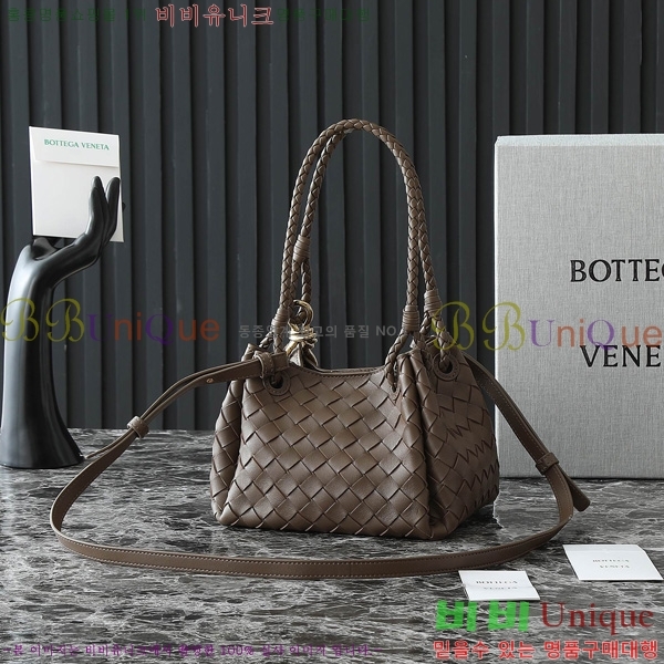 ���װ�����Ÿ �ȵ�Ƹ� �Ķ�Ʈ 796569-2012