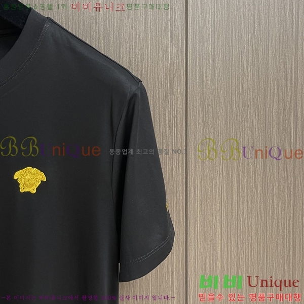  ü  Ƽ 19VR256261-1