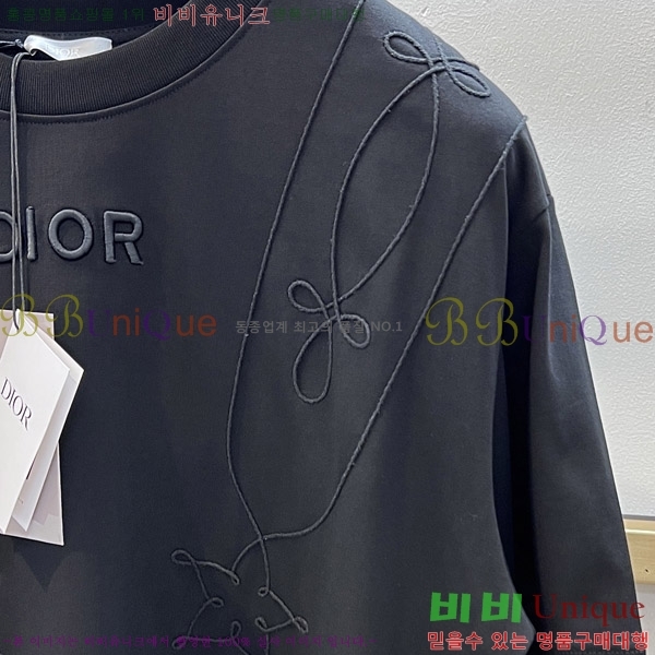    Ƽ D90763884-1