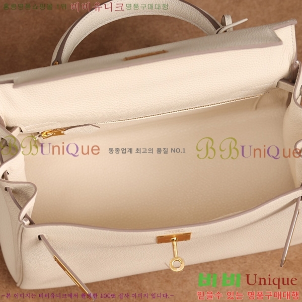 #�����޽� �̸��� 28CM ������� H255600-4