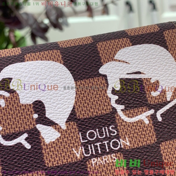 #���̺��� ���� ī�� Ȧ�� N40812-101