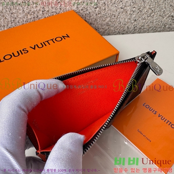 #���̺��� ���� ī�� Ȧ�� M25843-101