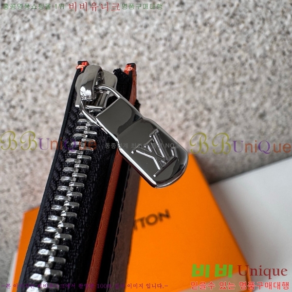 #���̺��� ���� ī�� Ȧ�� M25843-101