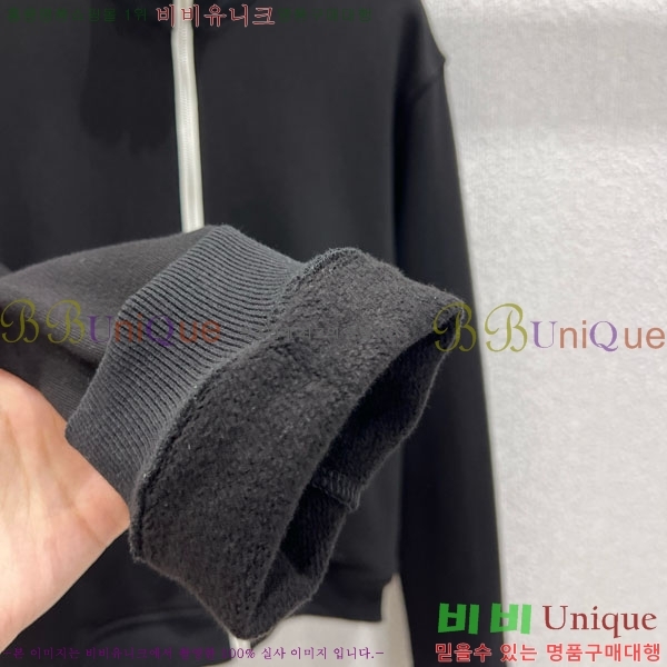  ũ Ʃ  ACN130127650-7