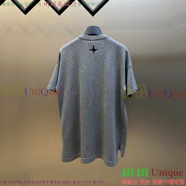    Ƽ D2581604