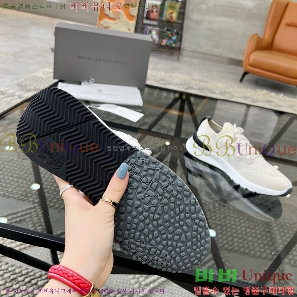 ���� ���ڷ� ��ġ�ڸ� ����Ŀ�� B6690555