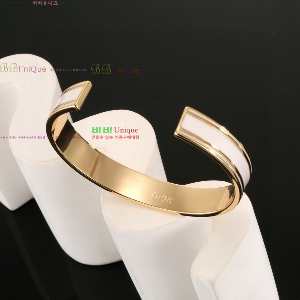 ��� ���� DO712330-4