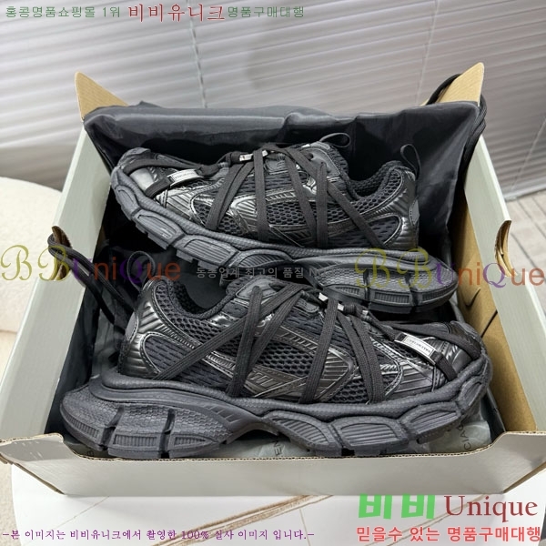 �߷��þư� 3XL Ʈ���̳� ����Ŀ�� BLA356601-7