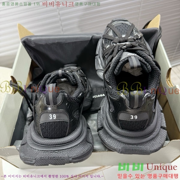 �߷��þư� 3XL Ʈ���̳� ����Ŀ�� BLA356601-7