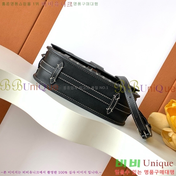 #���̳� ���̽��� M8021-107