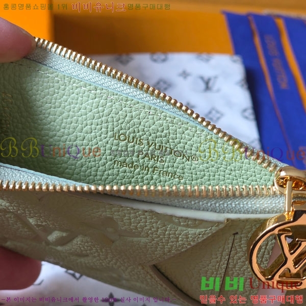 #���̺��� ī������ �ι� ī�� Ȧ�� M25702-101