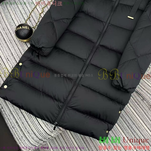 ���� ��**�� �ٿ� �е� MAXM2120544-9