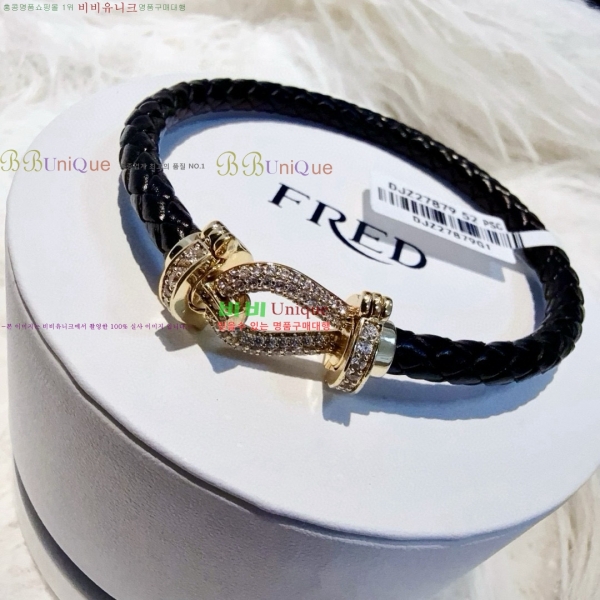 ������ ���� CH856677