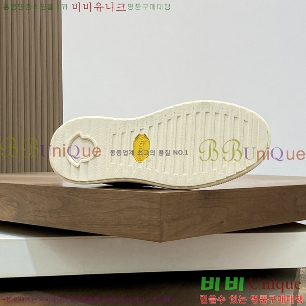 ���� ��**�� ����Ŀ�� MO286903-2